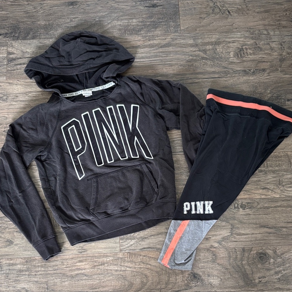 PINK Victoria's Secret Black sweater and leggings